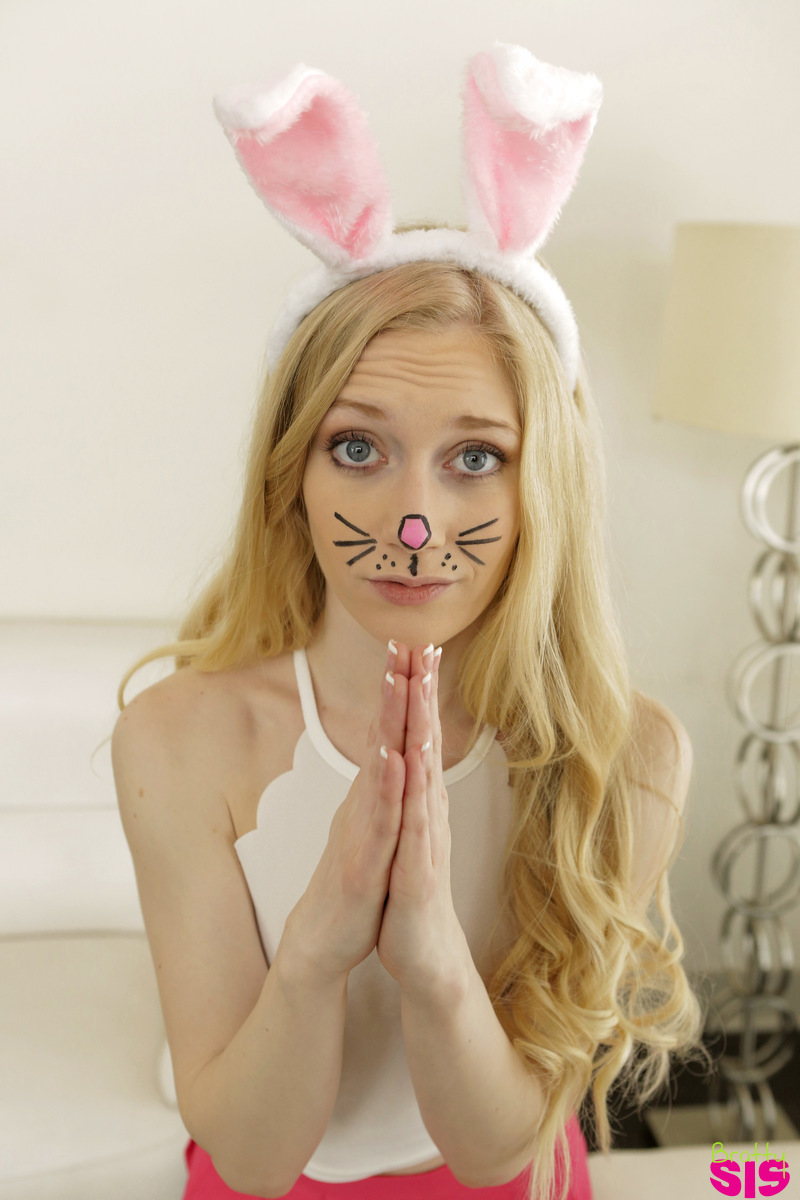 Good Little Bunny - S9:E5 image 3