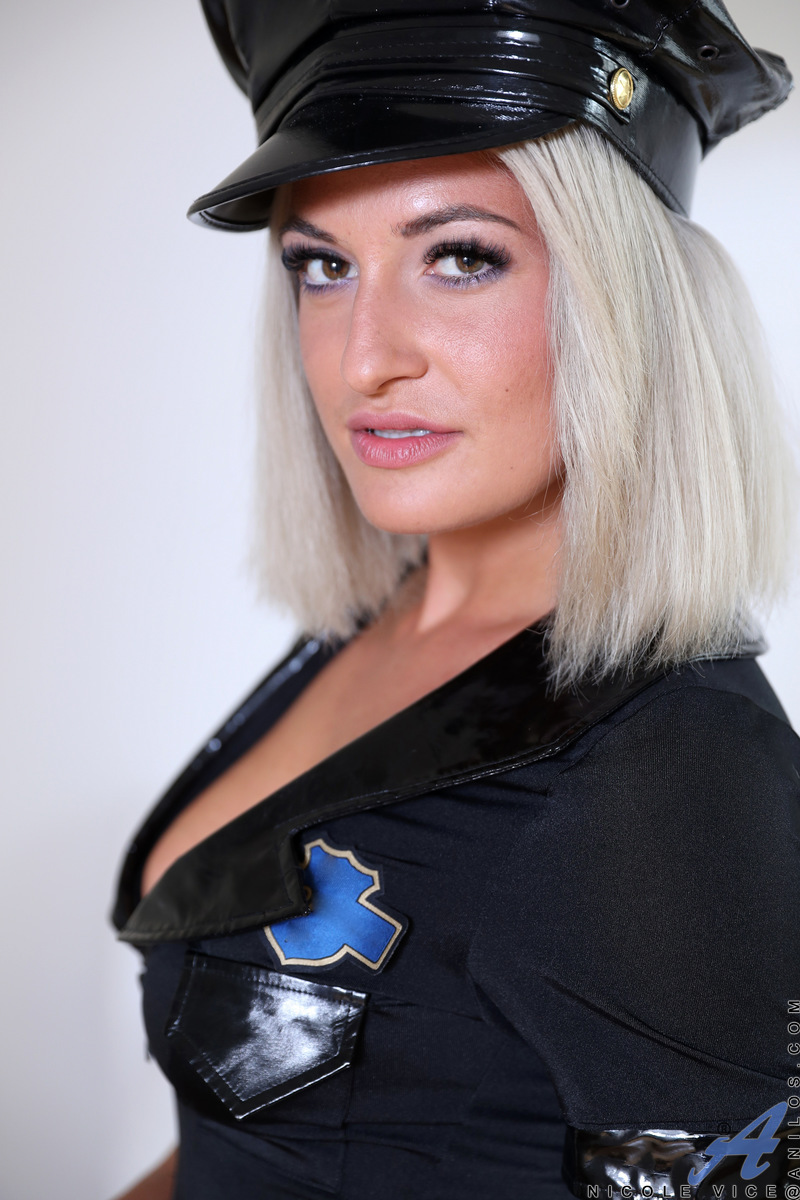 Naughty Dress Up image 2