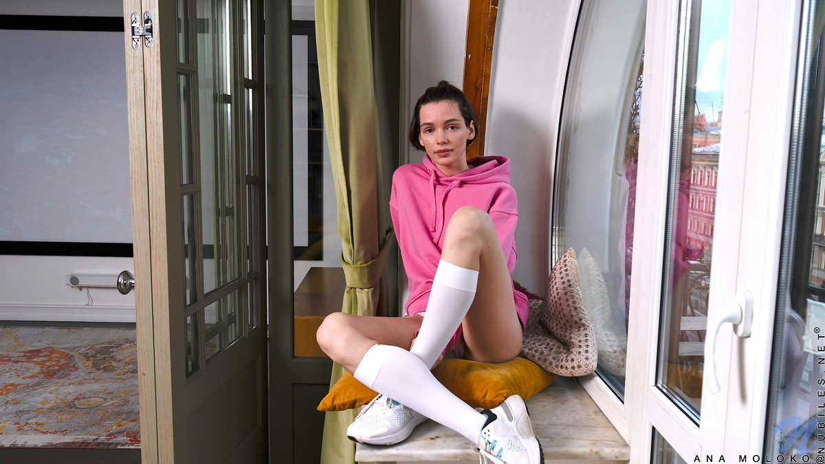 Pretty In Pink image 1