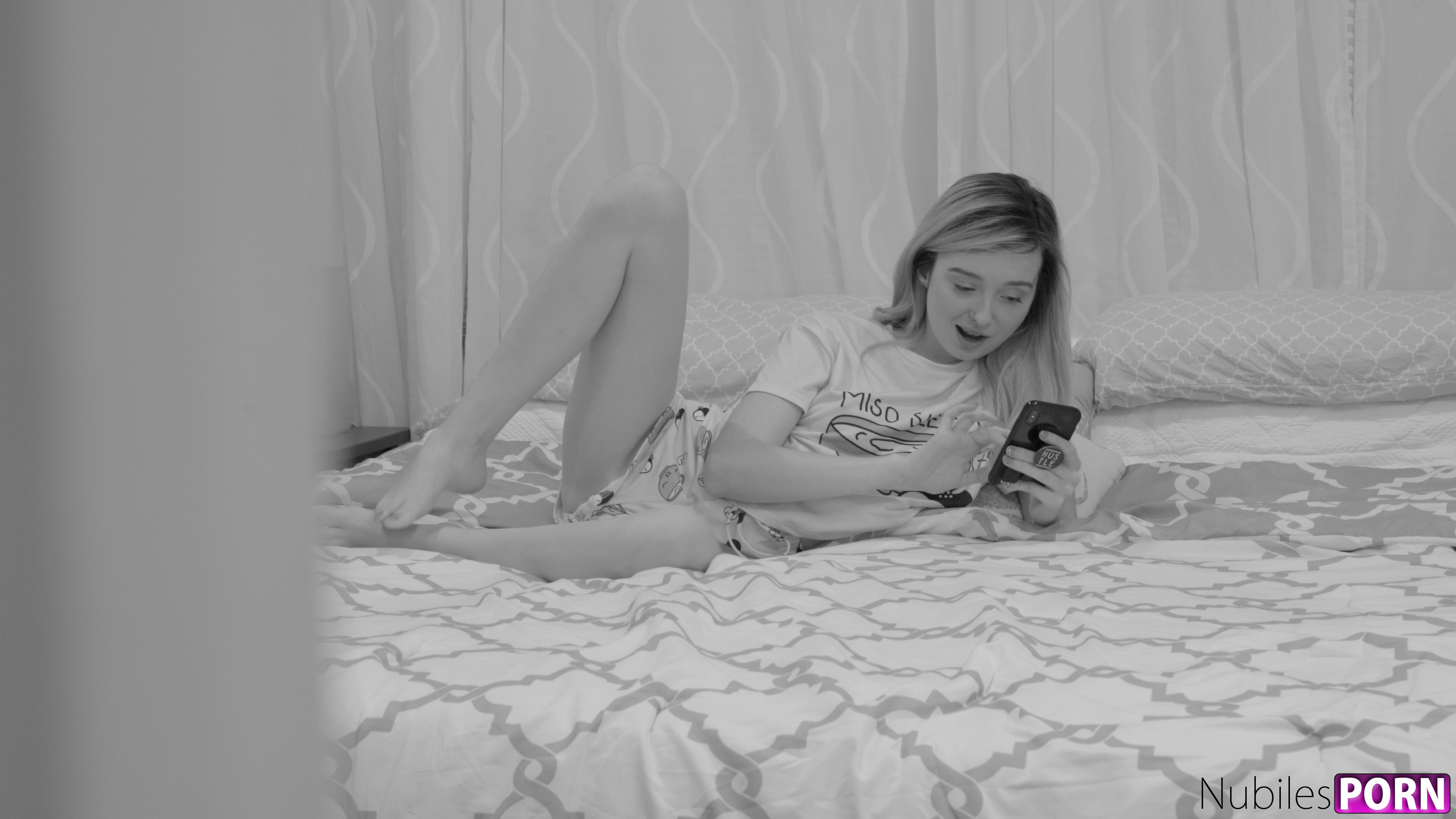 Addicted To Dick - S1:E4 image 2