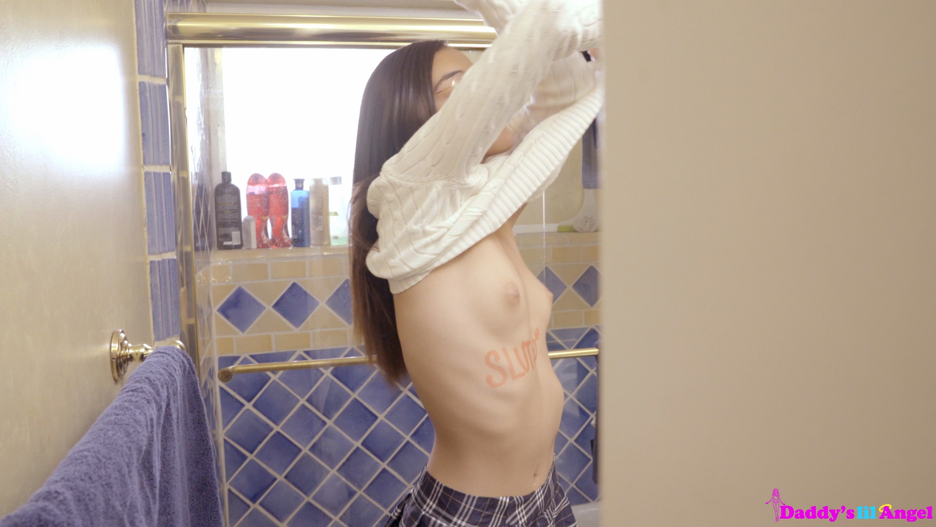 Daddys Anal Slut - S3:E2 image 3