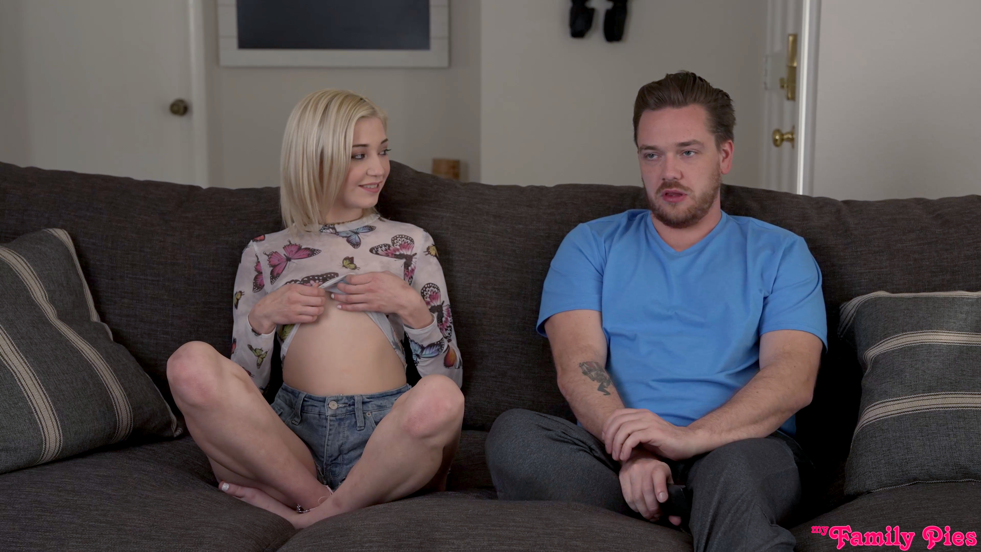 Did You Fuck Your Stepdad - S18:E4 image 3