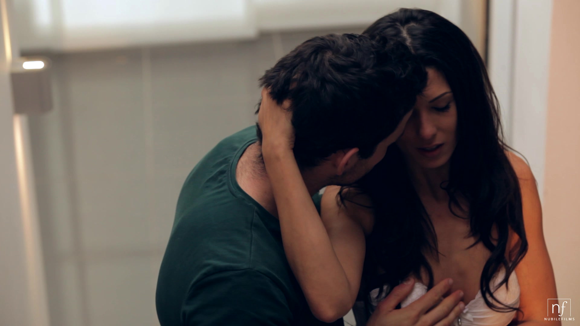 Mi Amor - S18:E16 image 3