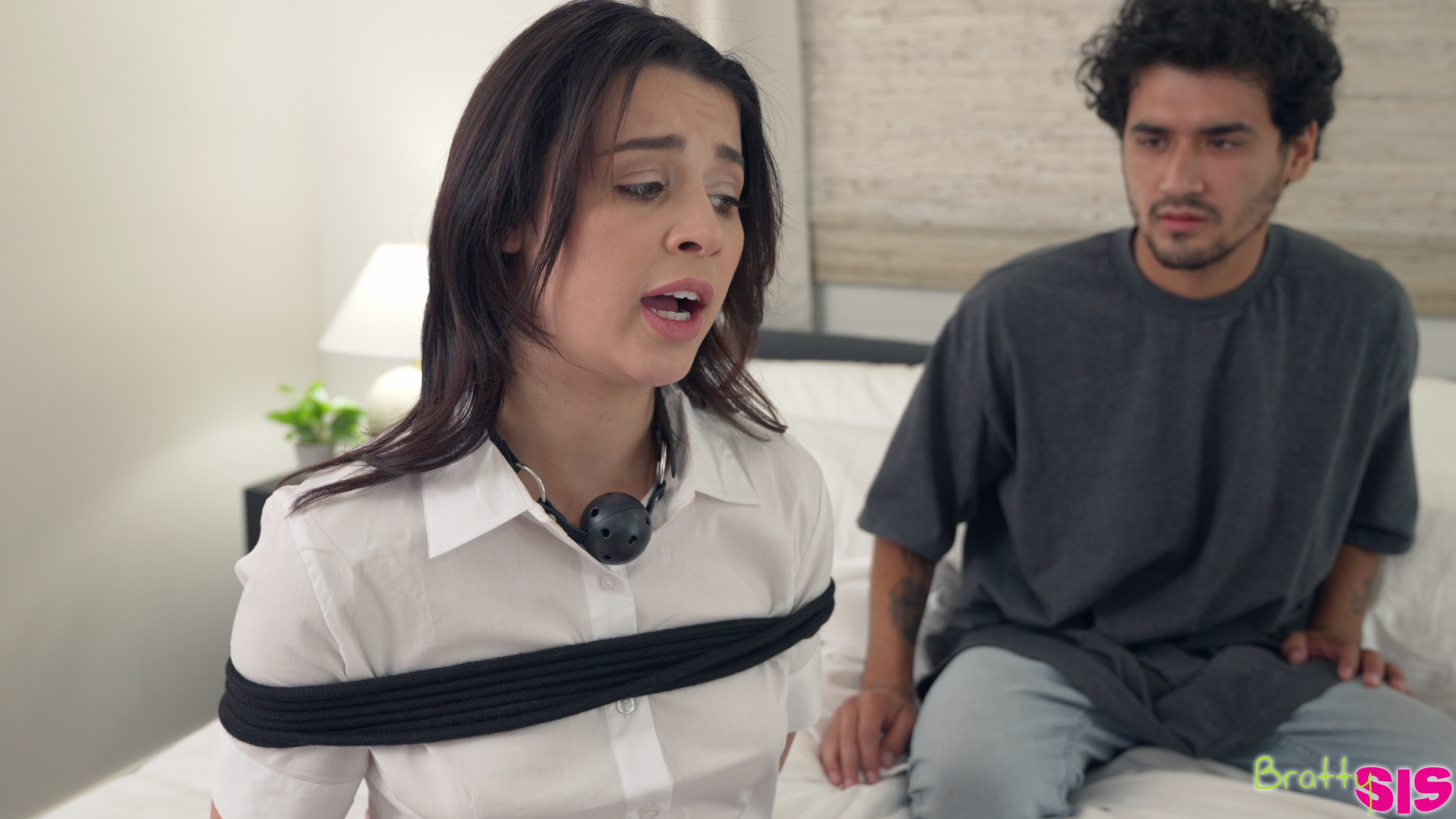 My Cute Stepsister Made Me Tie Her Up - S19:E5 image 6