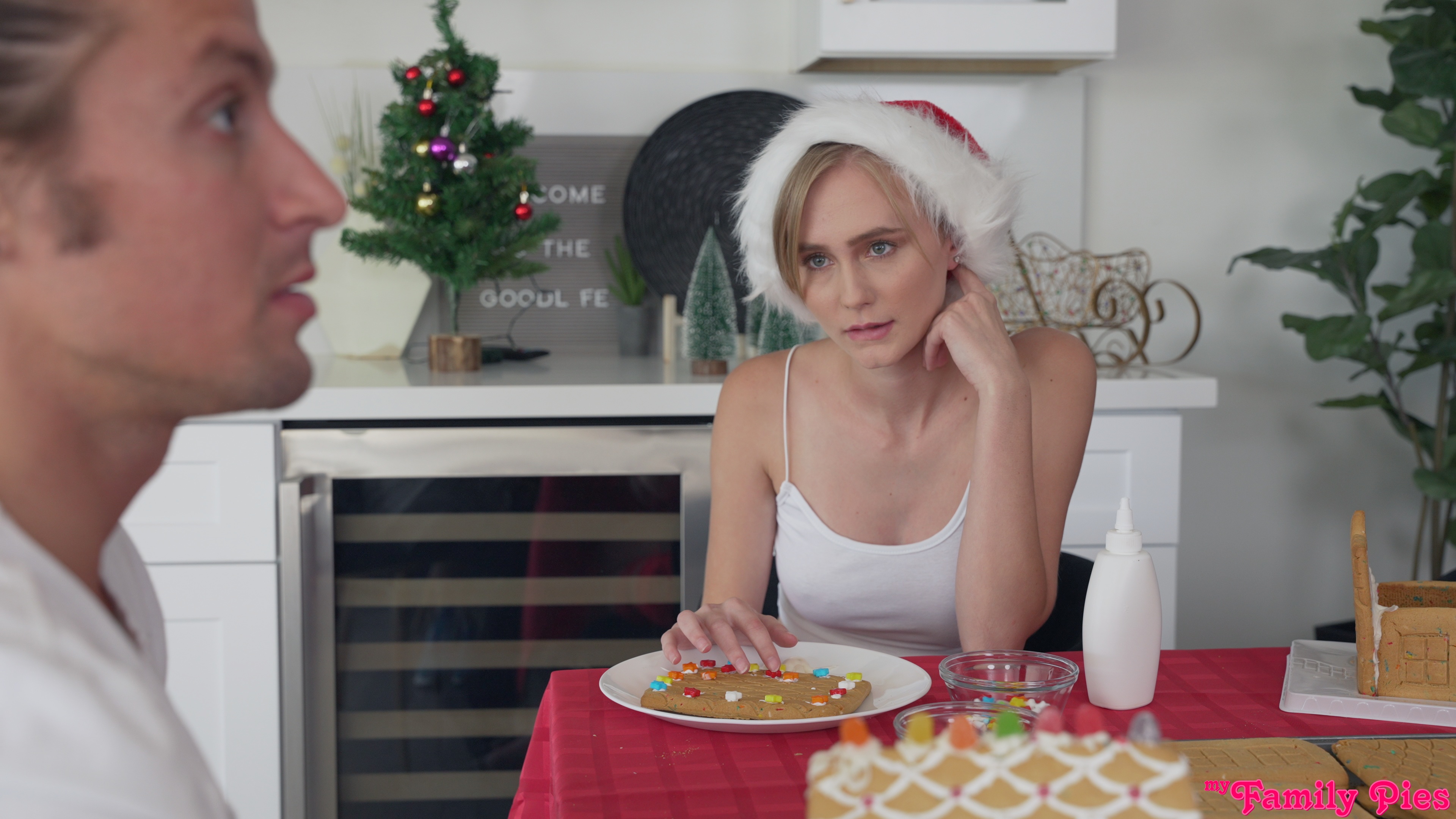 My Stepbrother Put His Penis In A Gingerbread House - S22:E6 image 5