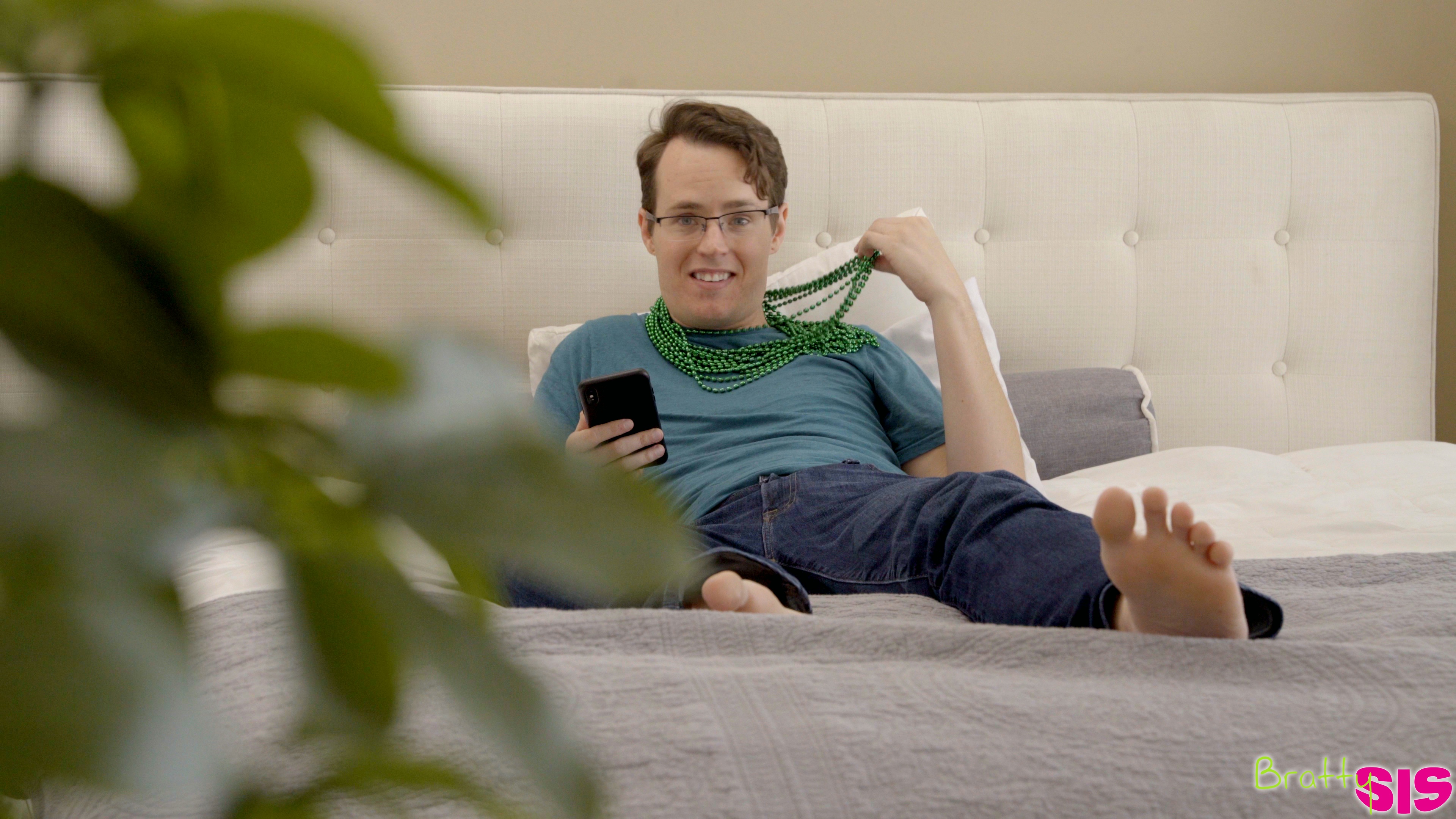 St Patricks Day Sex - S8:E12 image 2
